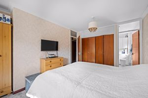 Photo 14- click for photo gallery